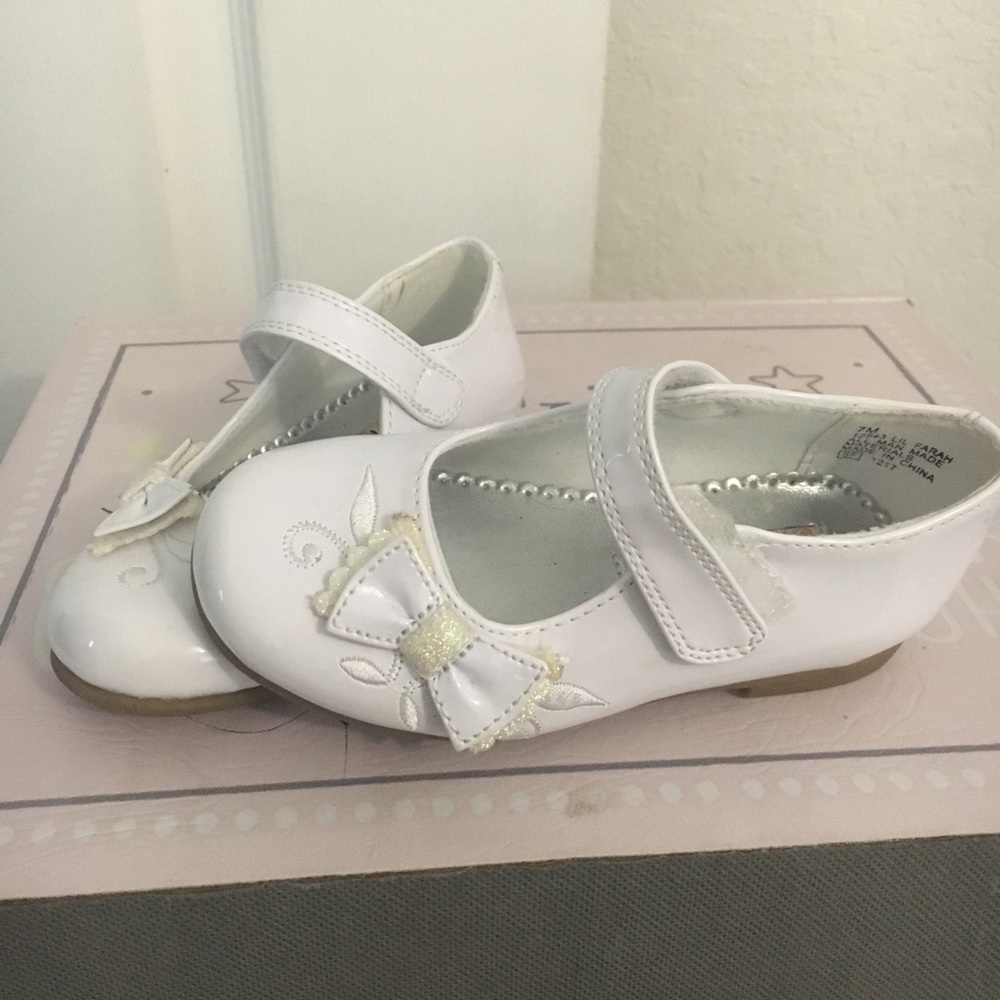 Baby girl dress shoes